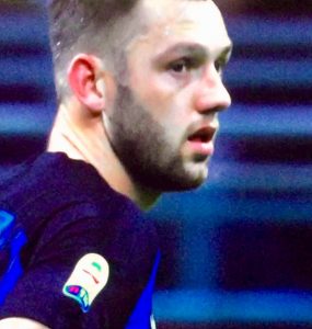 De Vrij In Milan Inter 2018 19