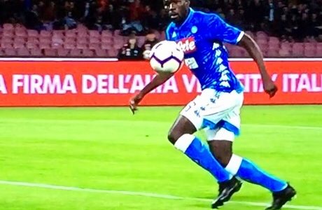 Koulibaly In Napoli Genoa 2018 19