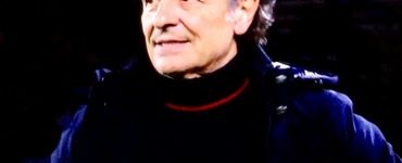 Prandelli In Napoli Genoa 2018 19 4