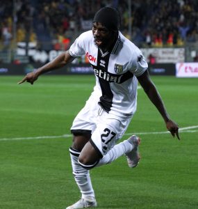 Gara Di Seria A Tra Juventus E Parma Allo Allo Juventus Stadium Di Torino. Gervinho Del Parma In Azione