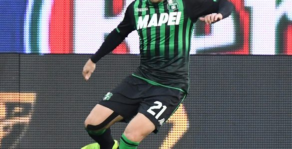 Frosinone Gara Di Serie A Tra Frosinone E Sassuolo Allo Stadio Benito Stirpe. Pol Lirola Del Sassuolo In Azione
