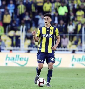Elif Elmas