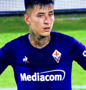 Pulgar In Fiorentina Napoli 2019 20 2