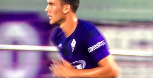 Vlahovic In Fiorentina Napoli 2019 20 10