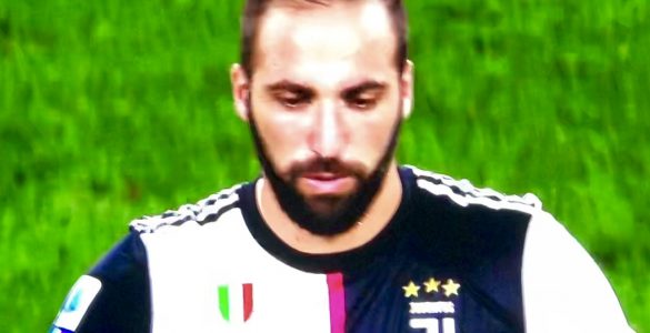 Higuain In Juventus Napoli 2019 20 3