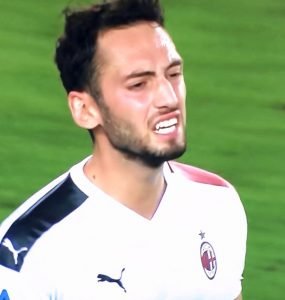 Calhanoglu In Juventus MIlan 2019 20