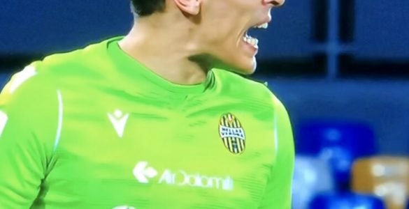 Silvestri In Napoli Verona 2019 20 2