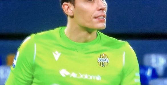 Silvestri In Napoli Verona 2019 20
