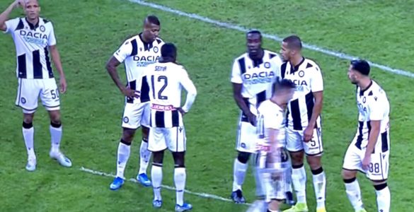 Udinese In Genoa Udinese 2019 20