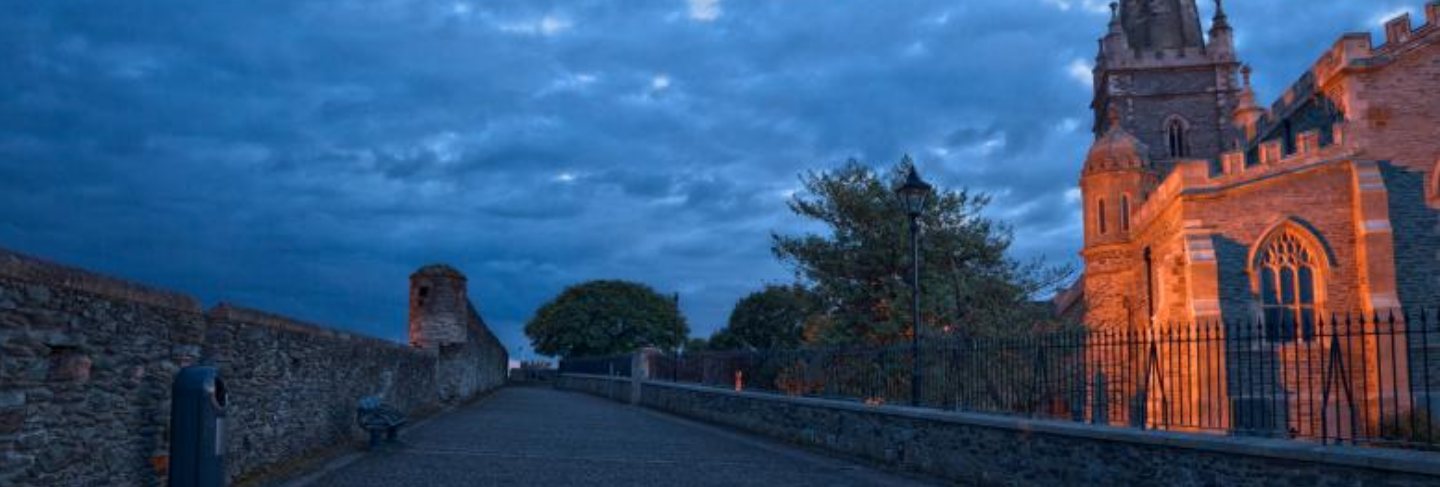Derry twilight hdr trail