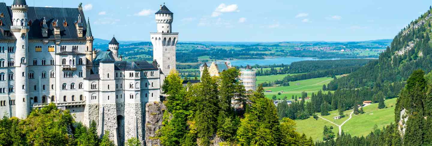 Beautiful architecture at neuschwanstein castle in the bavarian alps of germany