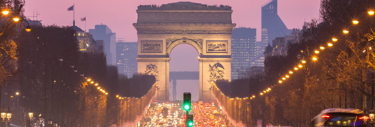 Arc of triomphe champs-elysees paris
