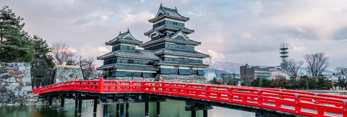 Matsumoto castle in osaka, japan