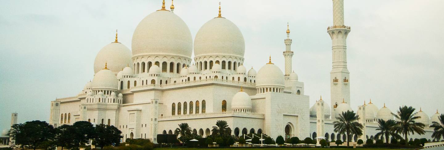 Look from afar at awesome buildings of shekh zayed grand mosque