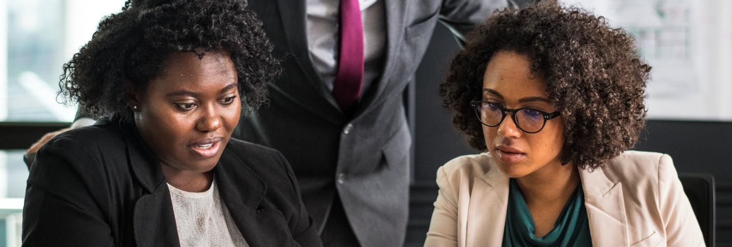 Business people in a discussion