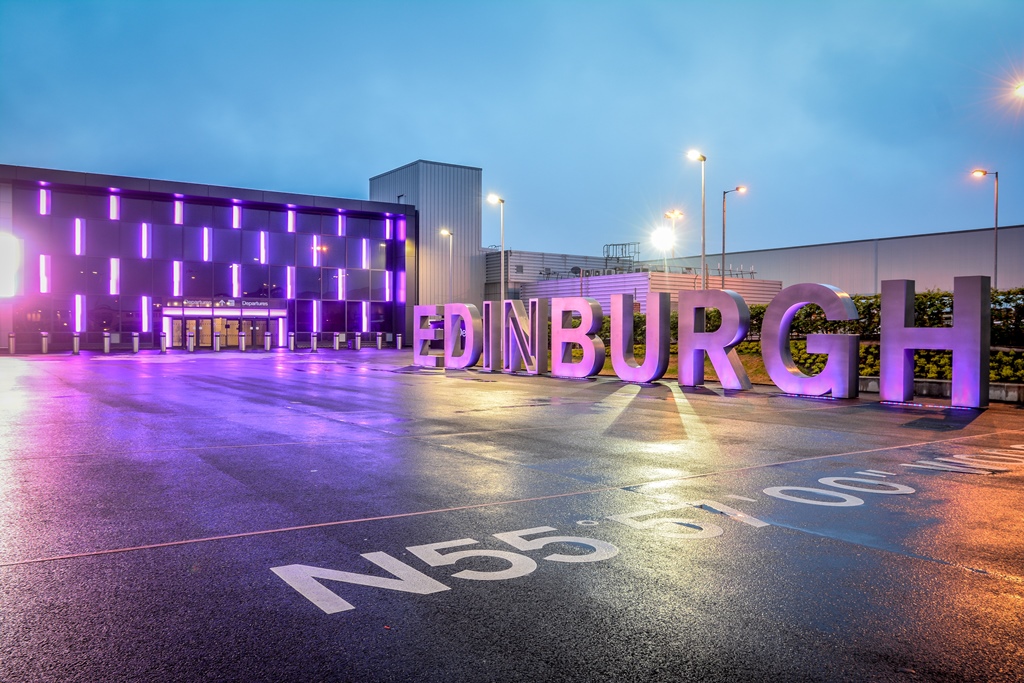 travel to edinburgh airport