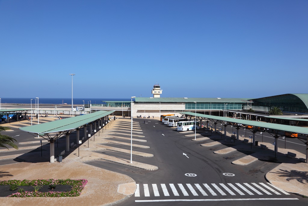 Airport bus Fuerteventura, how to get to and from the airport