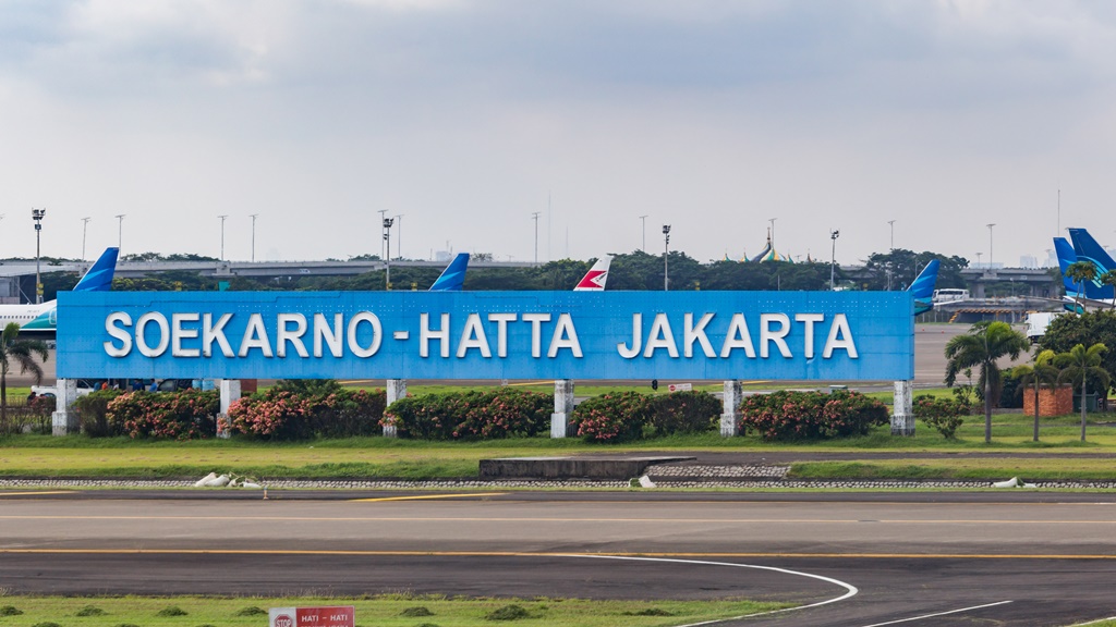 Jakarta Airport (CGK) Passenger Info & Getting to City