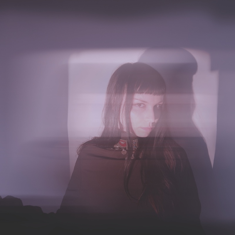 Hilary Woods (Press Shot)