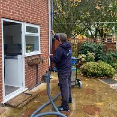 Dave The Window and Gutter Cleaner