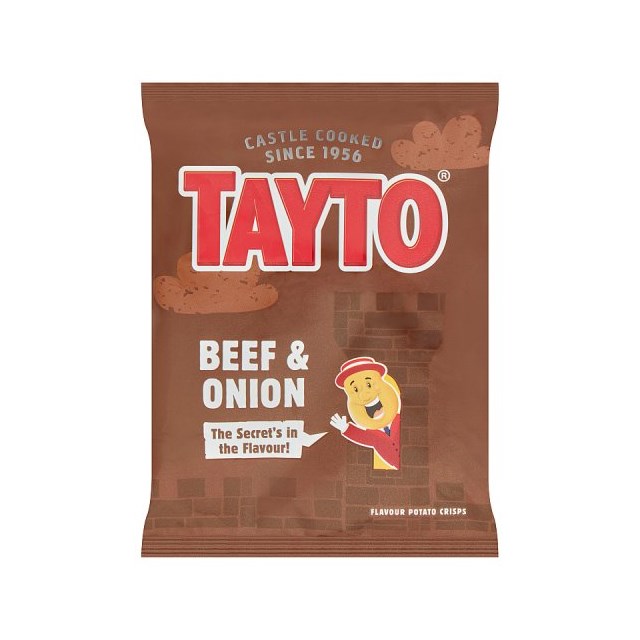 Tayto Beef & Onion Crisps 32.5g (32 Pack)