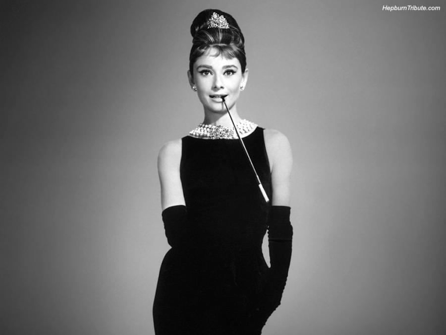 Audrey Hepburn speaking French, Spanish and Italian