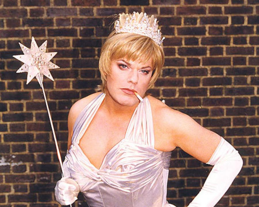 Eddie Izzard speaking French