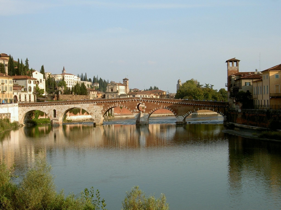 Vivacious Verona