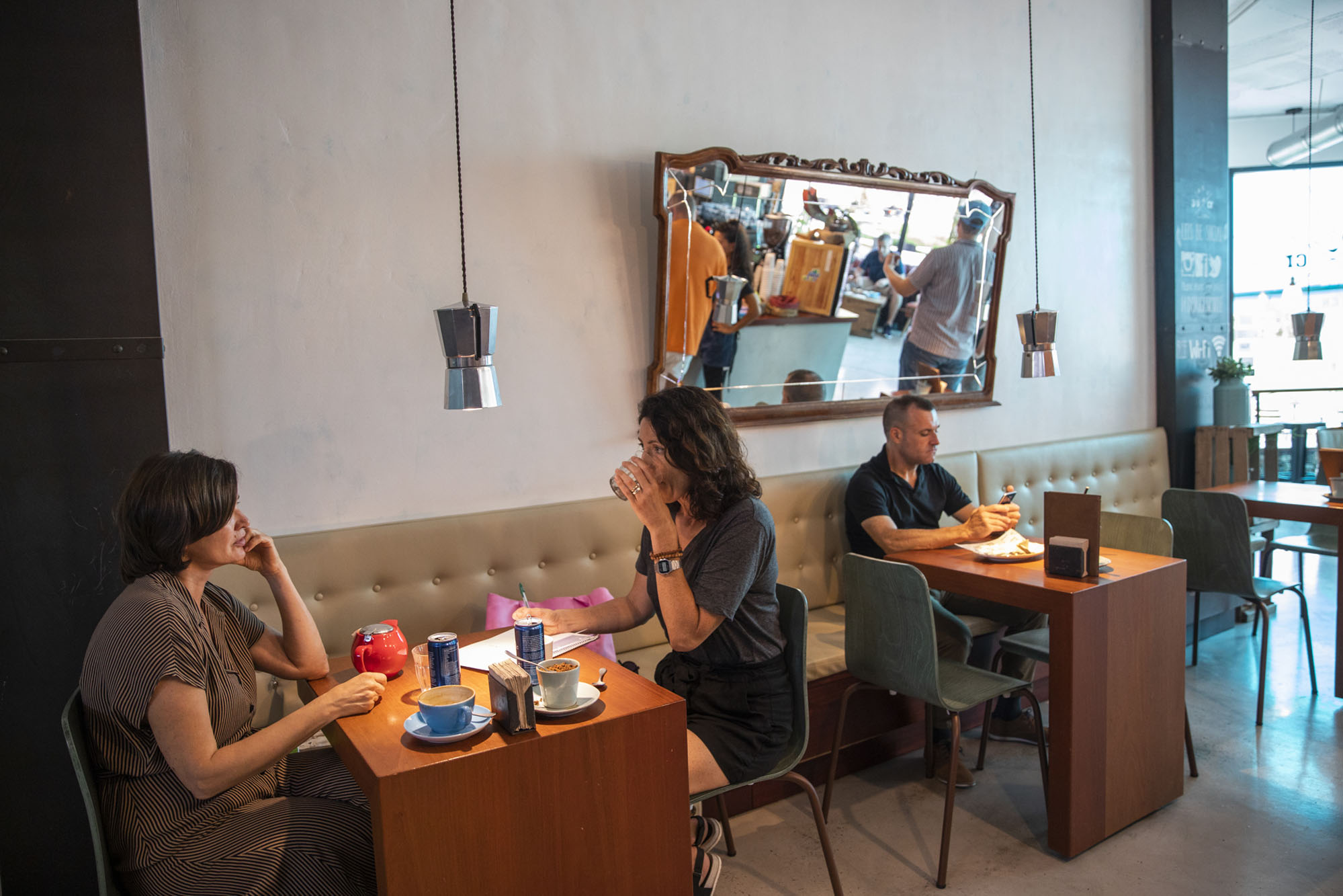 La carta de la cafetería propone también 'matchas' fríos y calientes, 'smoothies', chocolate e incluso cervezas hechas con café. La carta de la cafetería propone también 'matchas' fríos y calientes, 'smoothies', chocolate e incluso cervezas hechas con café.