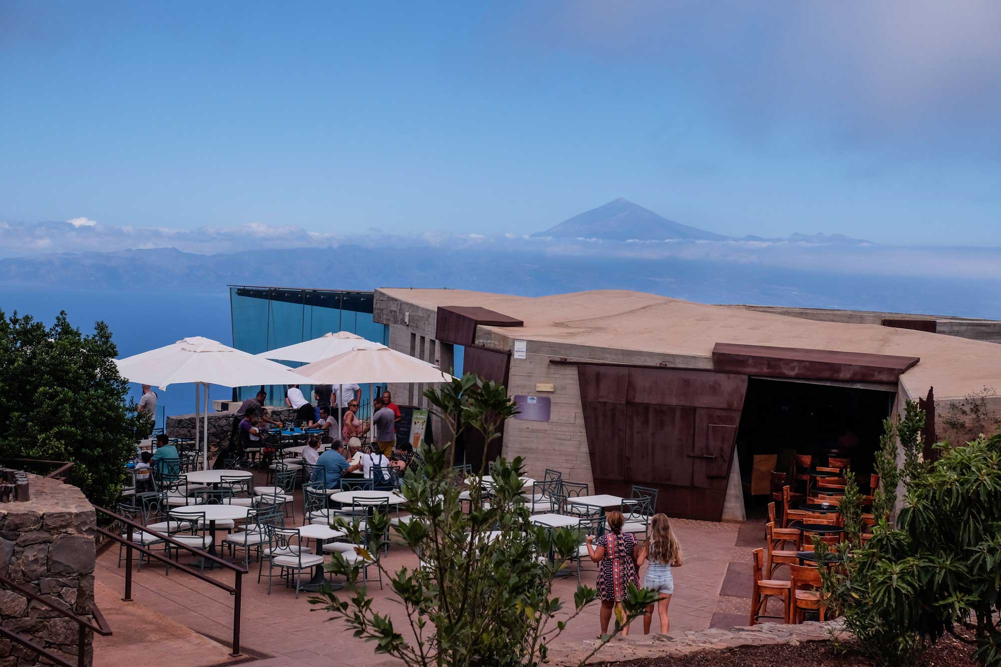 Terraza del Mirador de Abrante, en La Gomera. Terraza del Mirador de Abrante, en La Gomera.