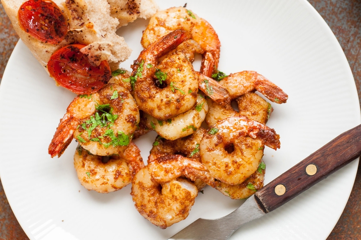 Le riz blanc peut être une bonne garniture pour ce plat. Photo : .