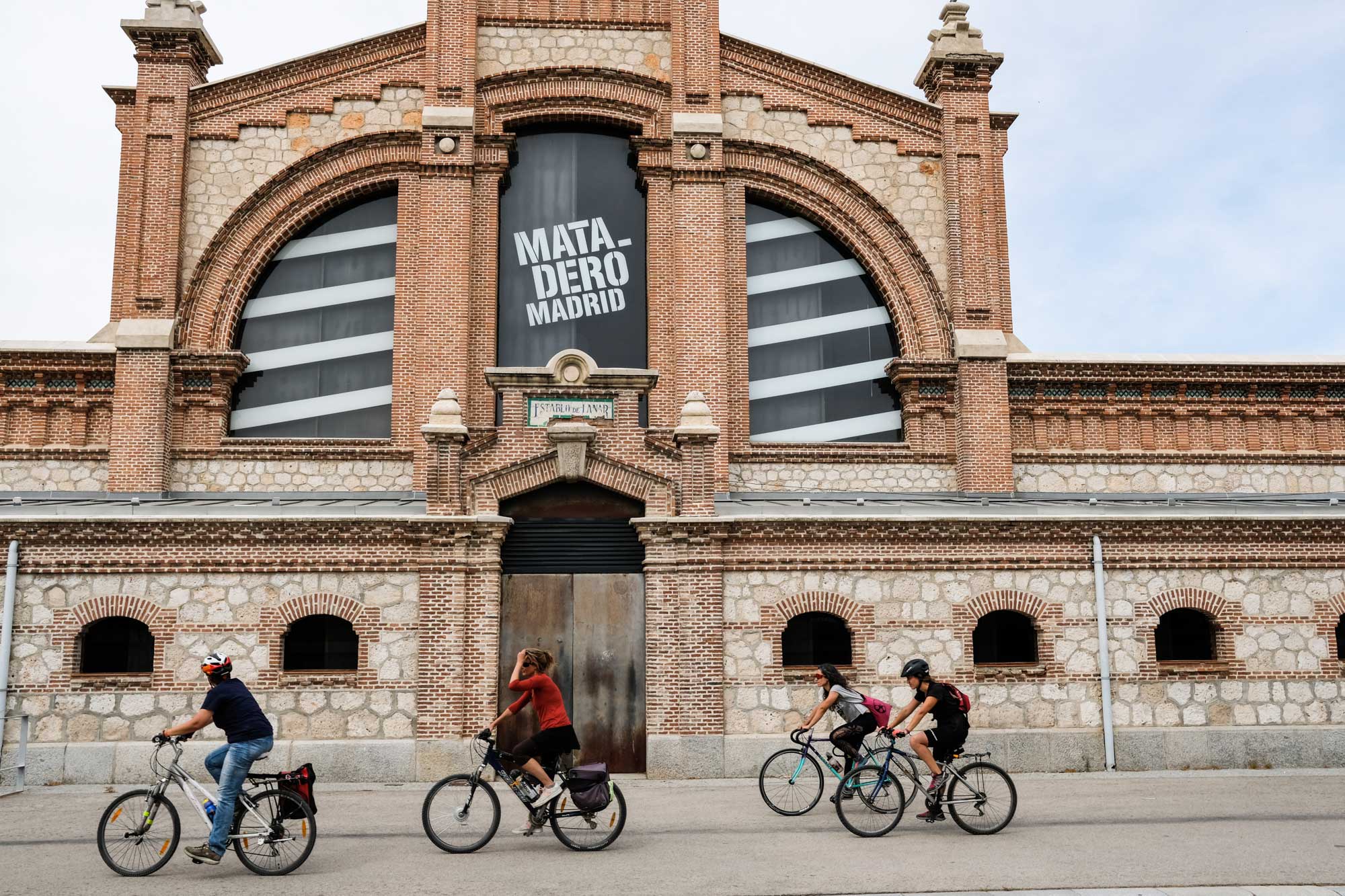 El Matadero es la apuesta cultural más fuerte de Madrid Río. El Matadero es la apuesta cultural más fuerte de Madrid Río.