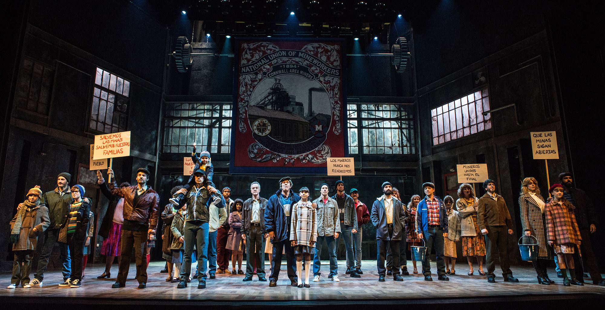 'Billy Elliot' irrumpió fuerte el pasado año y resiste un invierno más. 'Billy Elliot' irrumpió fuerte el pasado año y resiste un invierno más.
