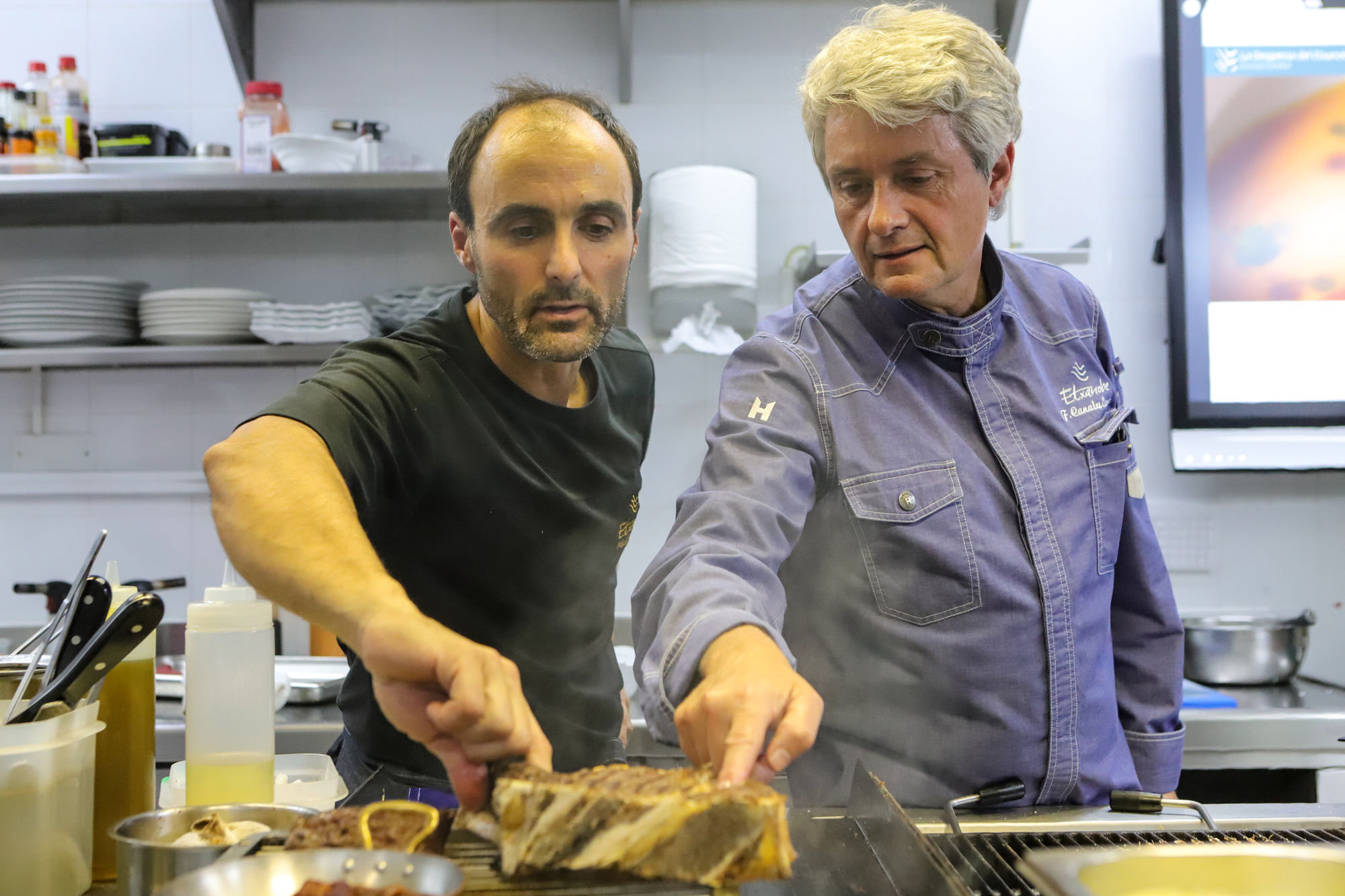 Fernando Canales y Kike Población llevan trabajando juntos 28 años. Fernando Canales y Kike Población llevan trabajando juntos 28 años.