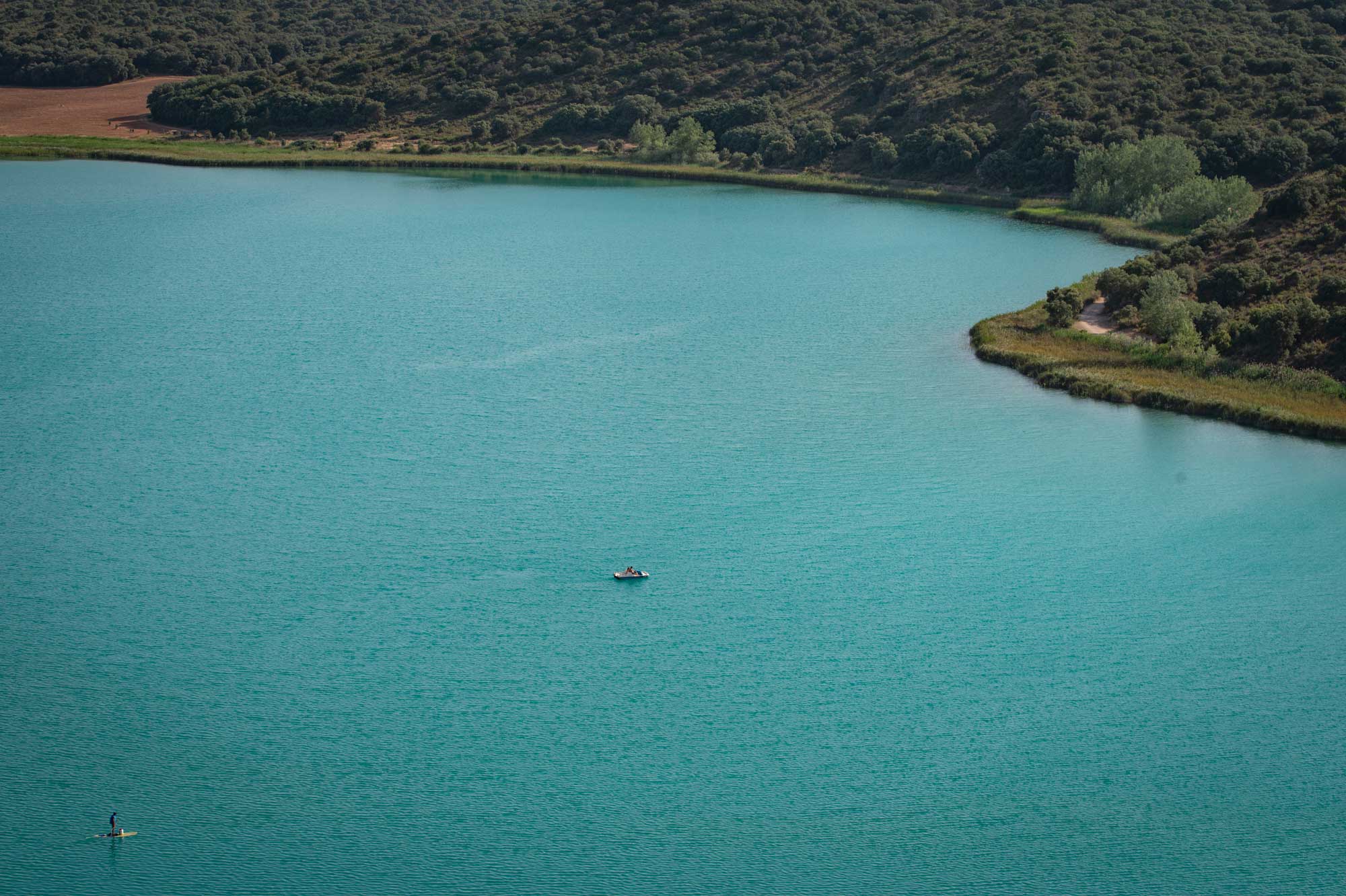 Vista desde el mirador de Ruidera de la laguna del Rey. Vista desde el mirador de Ruidera de la laguna del Rey.