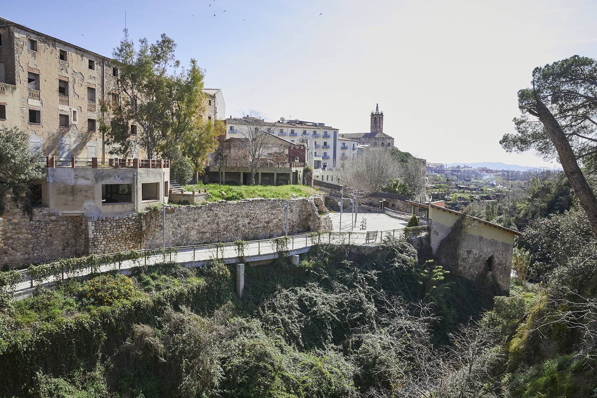 Un día en Caldes de Montbui (Barcelona) qué ver y dónde comer Guía