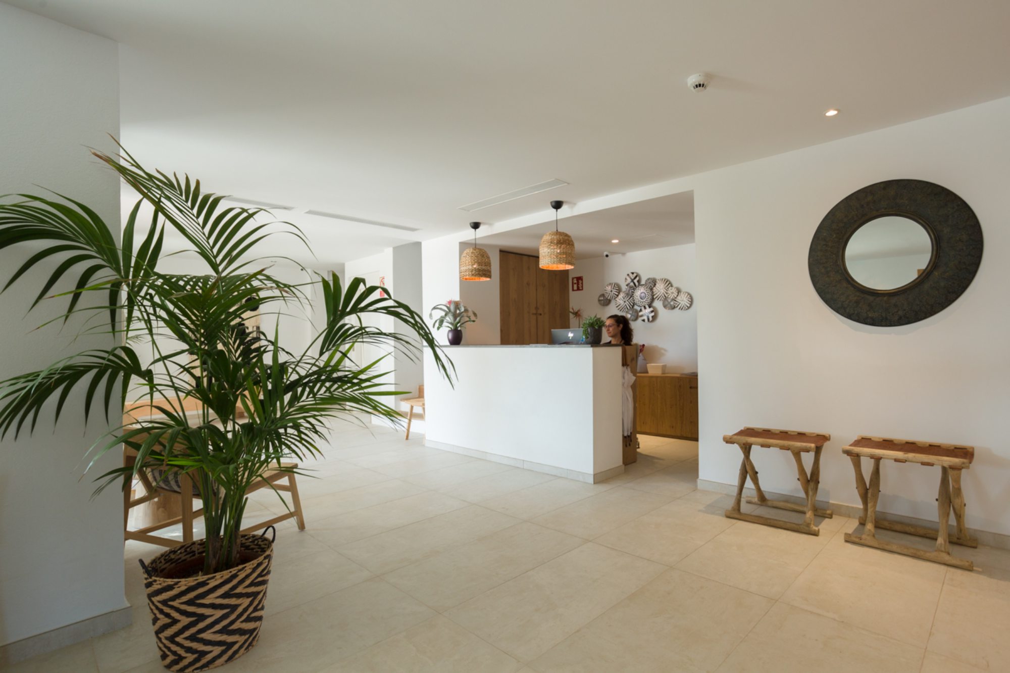 Hotel 'Las Mimosas' (Ibiza): recepción Hotel 'Las Mimosas' (Ibiza): recepción