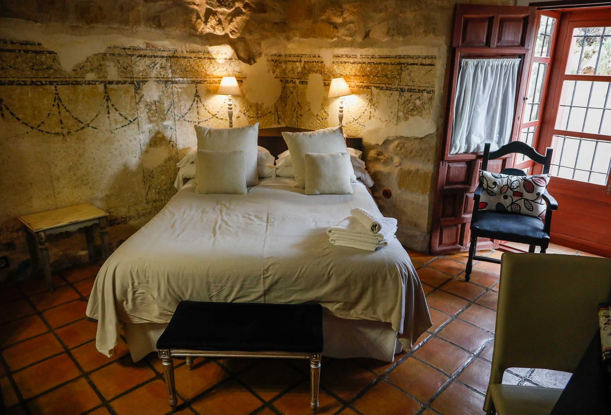 Habitación del Hotel Álvaro de Torres, en Úbeda. Habitación del Hotel Álvaro de Torres, en Úbeda.