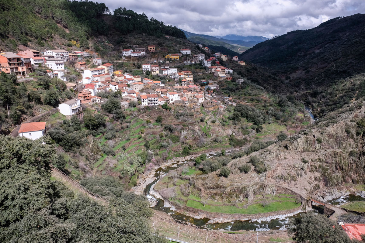 Vista desde el Mirador del Cottolengo en la alquería de Fragosa. Foto: Hugo Palotto. Vista desde el Mirador del Cottolengo en la alquería de Fragosa. Foto: Hugo Palotto.