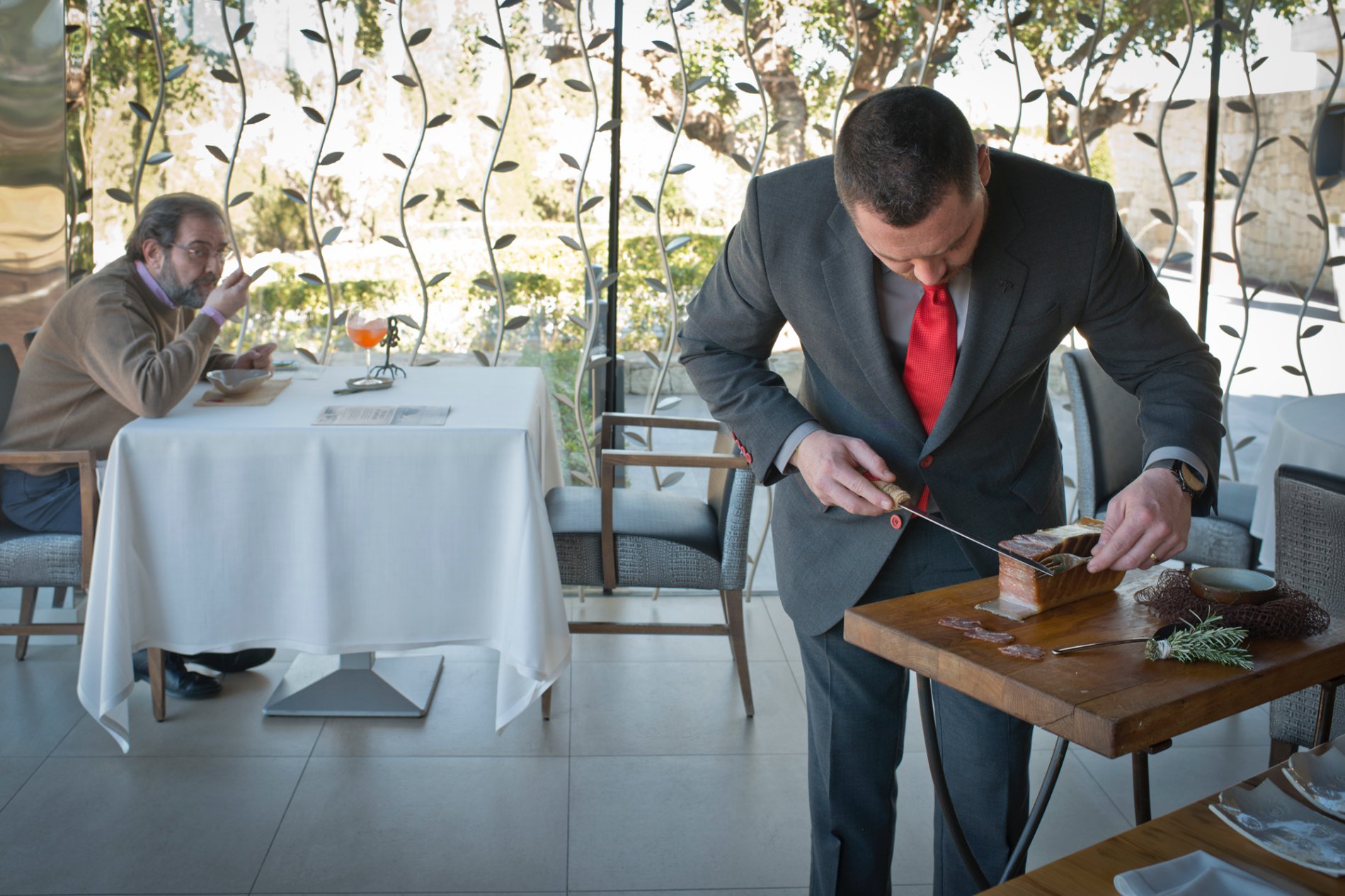 Restaurante BonAmb (Xábia, Alicante): servicio en sala Restaurante BonAmb (Xábia, Alicante): servicio en sala