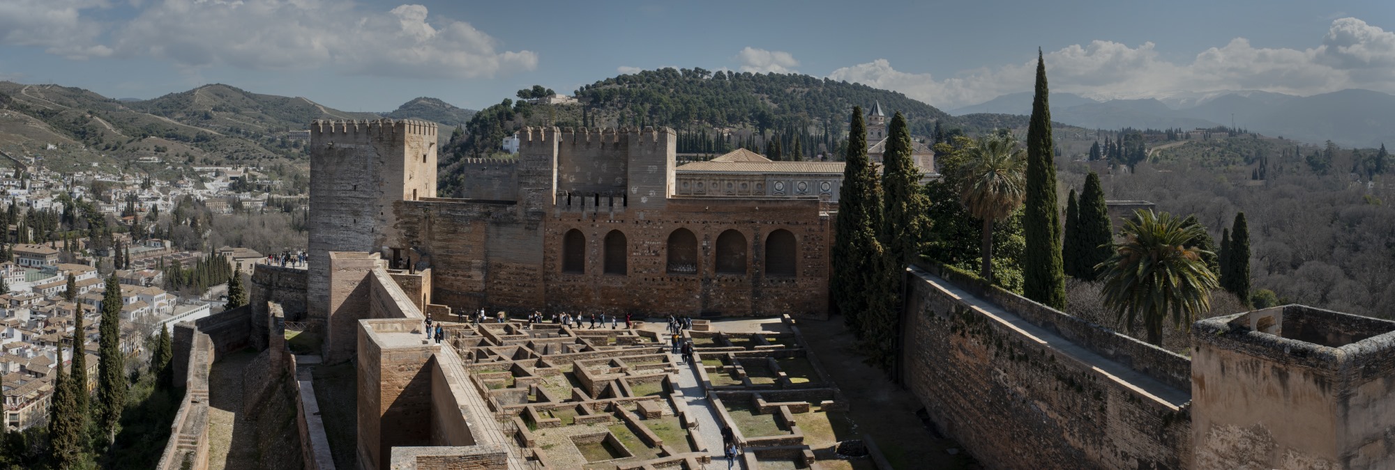 21 cosas que no sabías de la Alhambra (Granada) 21 cosas que no sabías de la Alhambra (Granada)