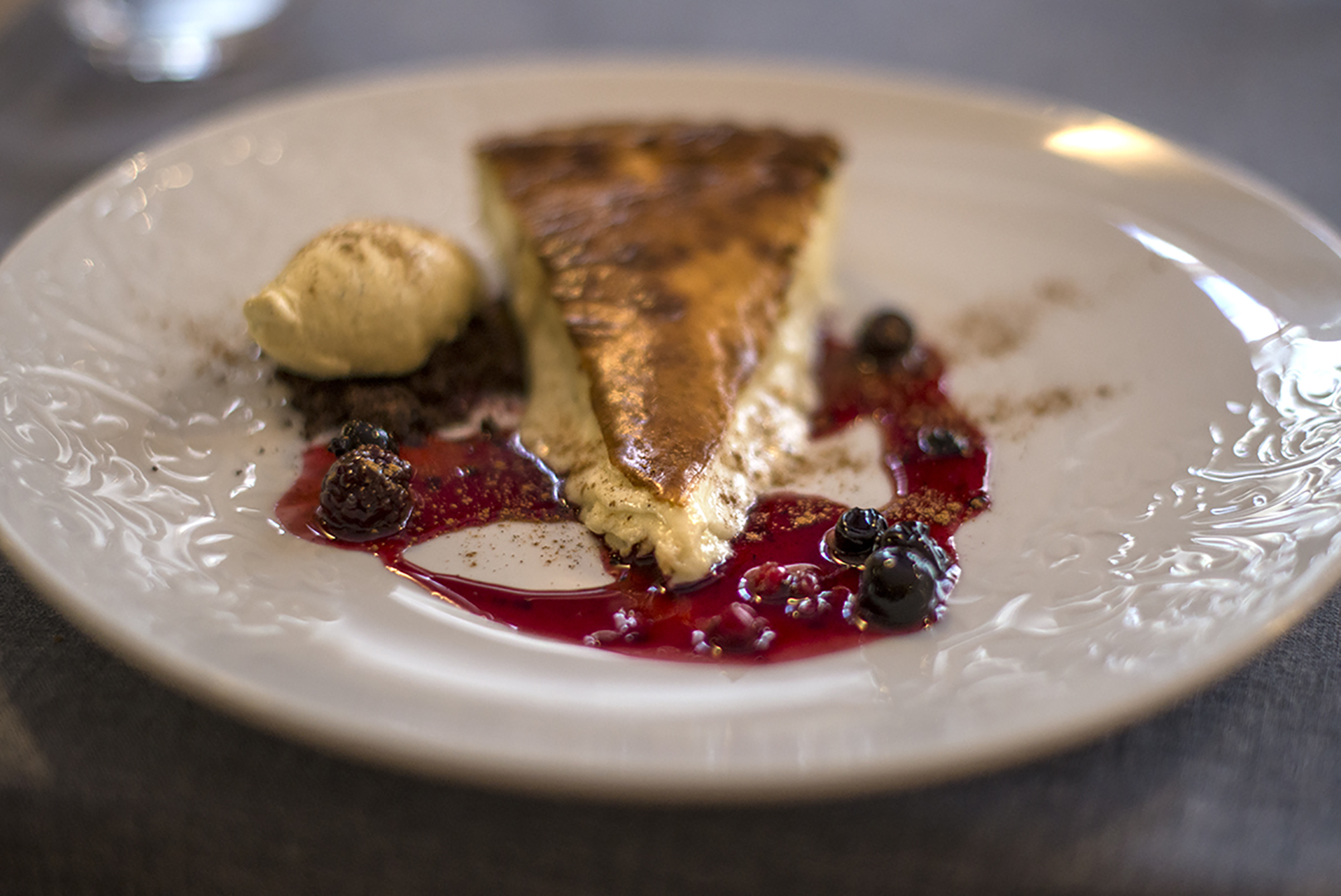 La tarta templada de 'Trasto' es todo un acierto para terminar con buen sabor de boca. La tarta templada de 'Trasto' es todo un acierto para terminar con buen sabor de boca.