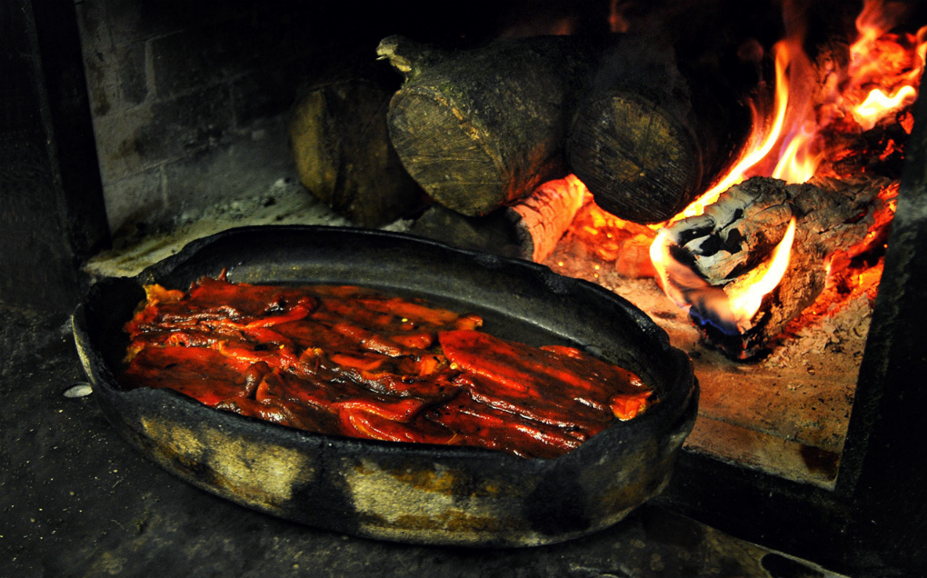 En 'Etxebarri' se trabaja "siguiendo la técnica ancestral del fuego". Foto: Etxebarri En 'Etxebarri' se trabaja "siguiendo la técnica ancestral del fuego". Foto: Etxebarri