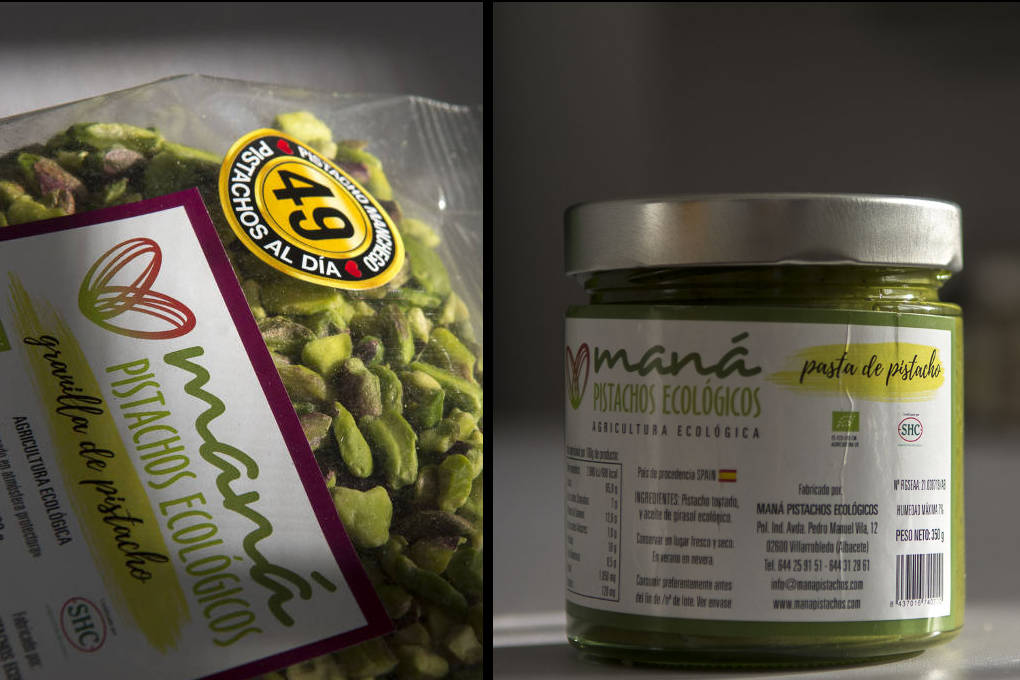 Granilla de pistachos y pasta de pistachos, ecológicos, deliciosos y 'healthy'. Granilla de pistachos y pasta de pistachos, ecológicos, deliciosos y 'healthy'.