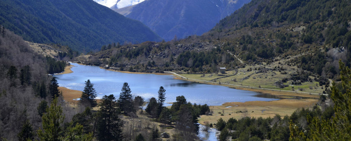 Aigüestortes i Estany de Sant Maurici, Lleida. Aigüestortes i Estany de Sant Maurici, Lleida. Parques Nacionales