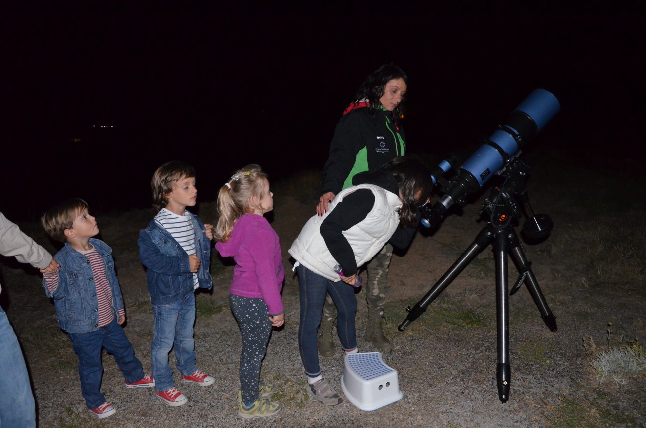 Sierra de Gúdar-Javalambre: Observación de estrellas desde la sierra (niños) Sierra de Gúdar-Javalambre: Observación de estrellas desde la sierra (niños)