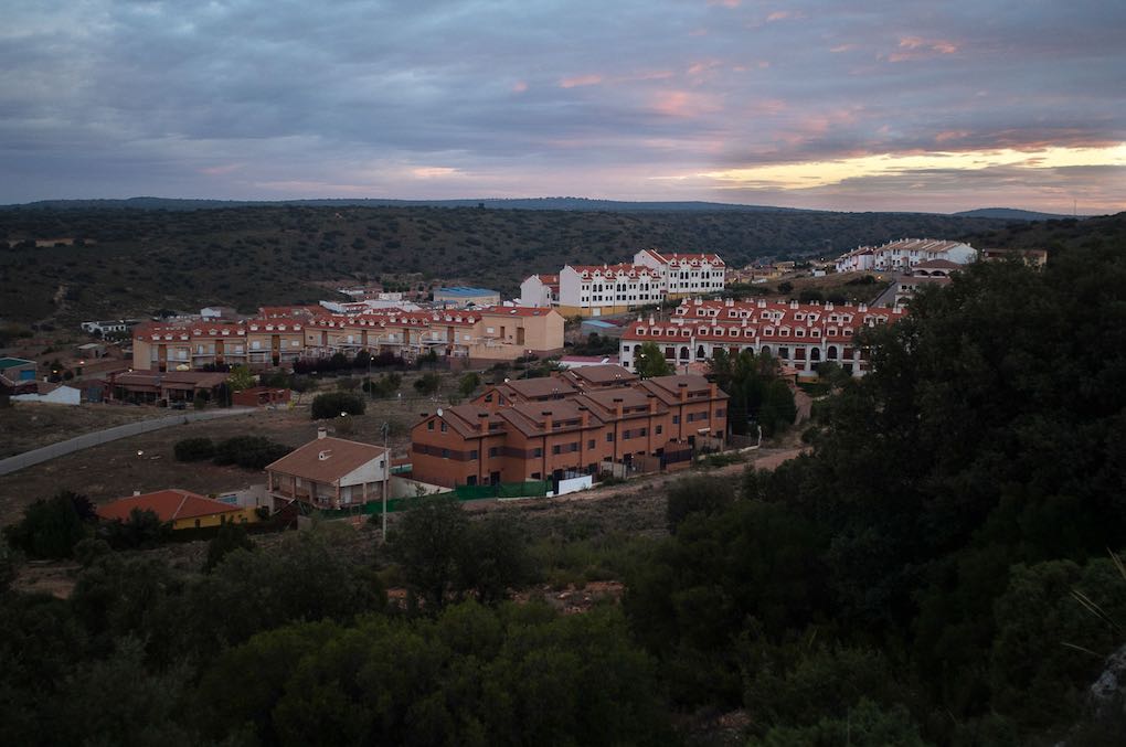En el pueblo de Ruidera se encuentra el centro de interpretación del parque natural. En el pueblo de Ruidera se encuentra el centro de interpretación del parque natural.