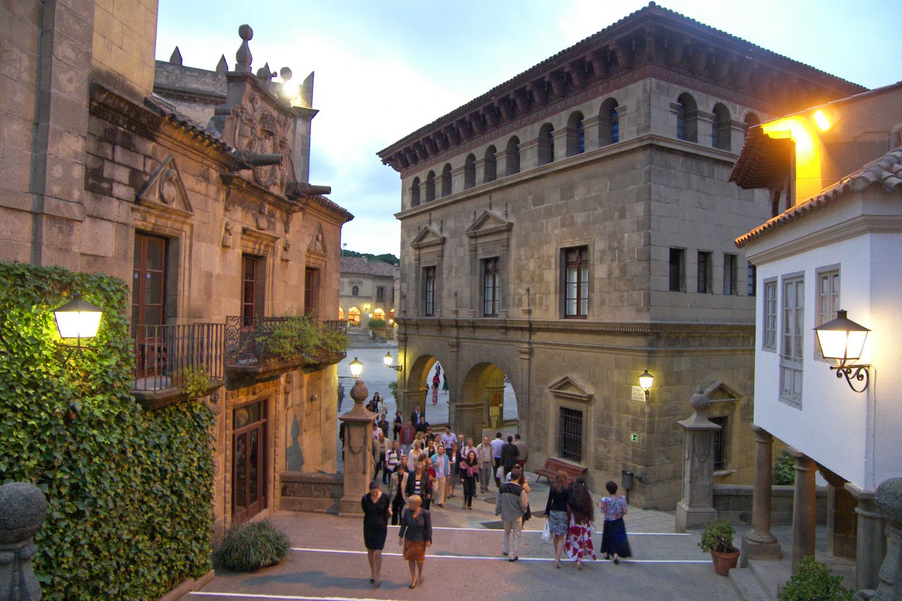 El Poble Espanyol (Barcelona) El Poble Espanyol (Barcelona)
