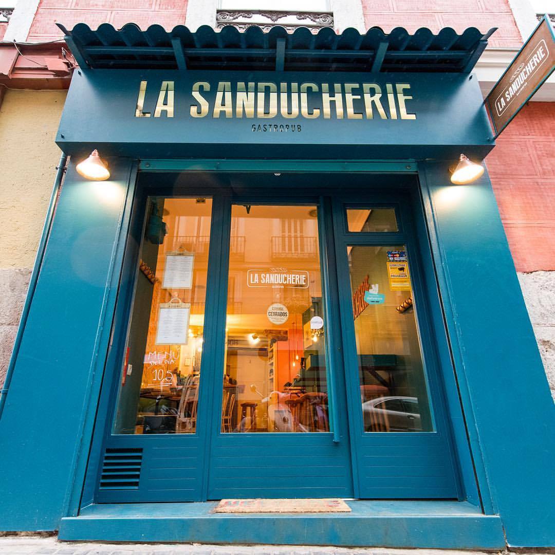 Entrada de La Sanducherie Entrada de La Sanducherie