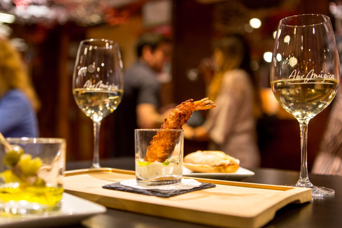 Un clásico que no puede estar más delicioso: el langostino frito, en 'Álex Múgica'. Un clásico que no puede estar más delicioso: el langostino frito, en 'Álex Múgica'.